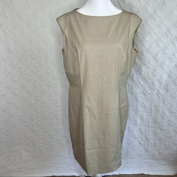Antonio Melani business dress beige - Picture 1 of 10